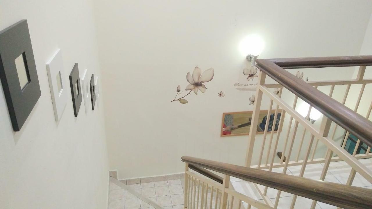E&A Homestay Klia/ Sepang/ Nilai Εξωτερικό φωτογραφία