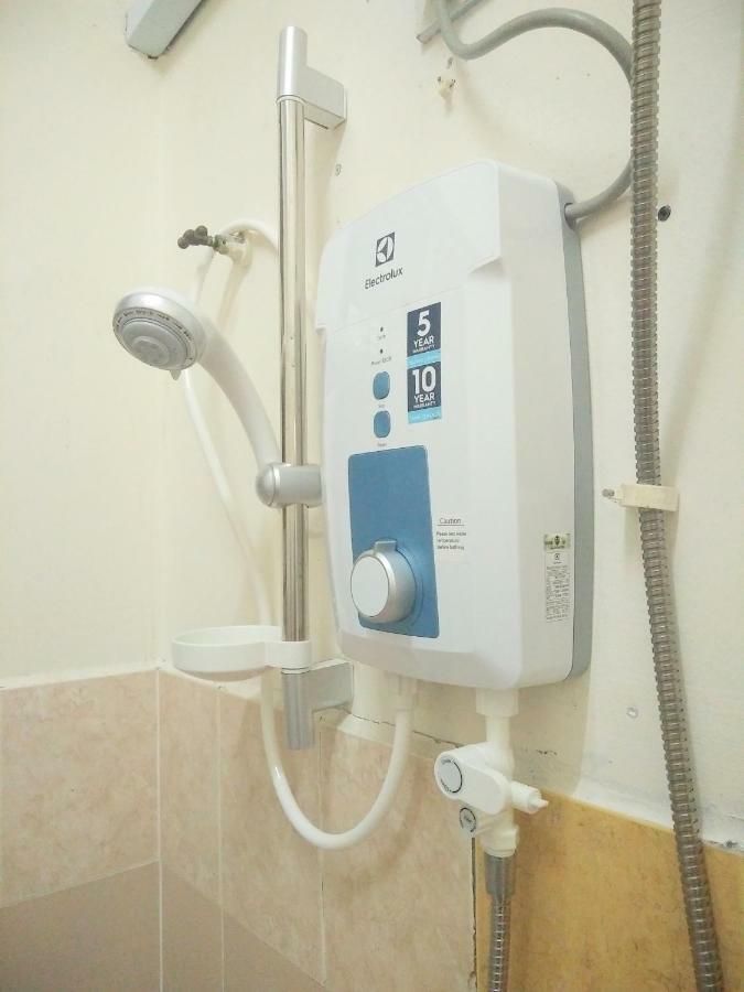 E&A Homestay Klia/ Sepang/ Nilai Εξωτερικό φωτογραφία