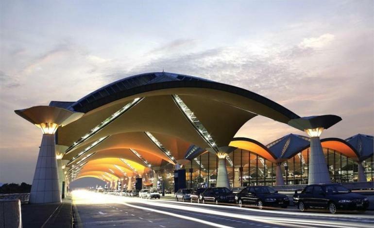 E&A Homestay Klia/ Sepang/ Nilai Εξωτερικό φωτογραφία