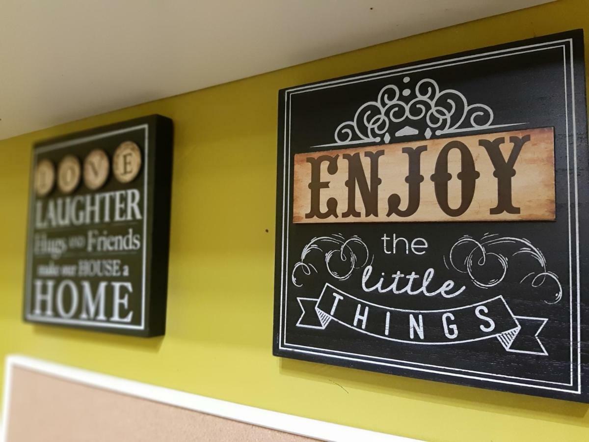 E&A Homestay Klia/ Sepang/ Nilai Εξωτερικό φωτογραφία