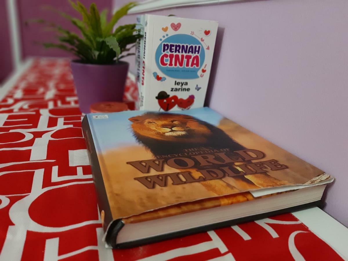 E&A Homestay Klia/ Sepang/ Nilai Εξωτερικό φωτογραφία
